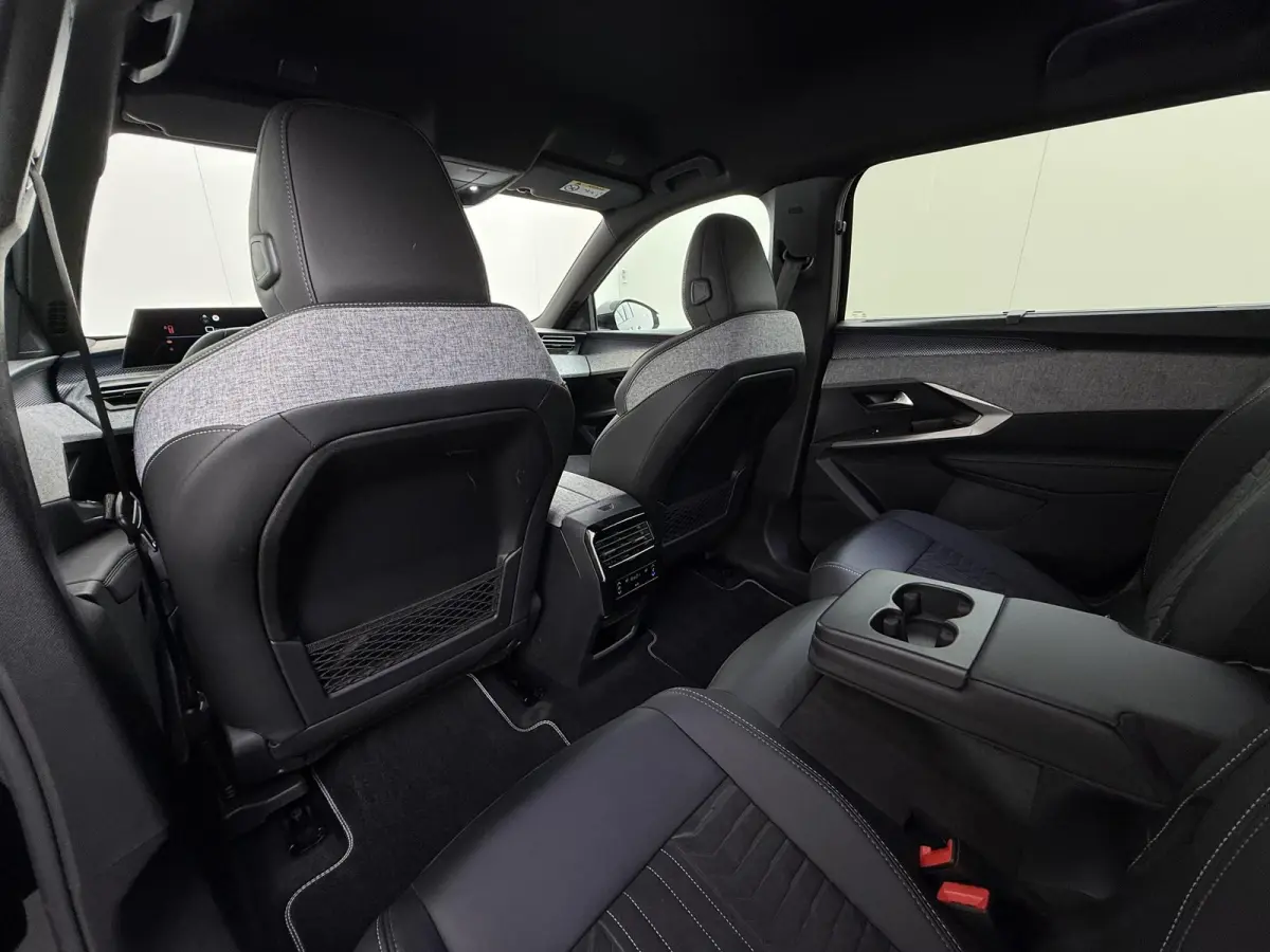 1.2 Hybrid 145 GT 7p VAN:38.900,- VOOR:36.877,- UW HERFSTVOORDEEL:2.023,- ADAPTIVE CRUISE | 360° CAMERA | STOEL- & STUURVERWARMING | MEMORY SEAT MET MASSAGE | DODEHOEKDETECTIE | DRIVE ASSIS