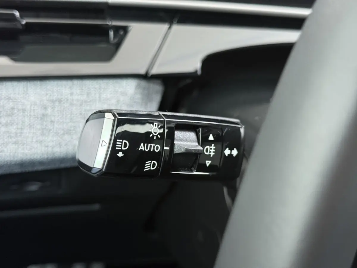 1.2 Hybrid 145 GT 7p VAN:38.900,- VOOR:36.877,- UW HERFSTVOORDEEL:2.023,- ADAPTIVE CRUISE | 360° CAMERA | STOEL- & STUURVERWARMING | MEMORY SEAT MET MASSAGE | DODEHOEKDETECTIE | DRIVE ASSIS