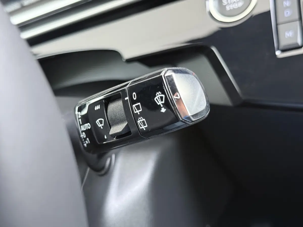1.2 Hybrid 145 GT 7p VAN:38.900,- VOOR:36.877,- UW HERFSTVOORDEEL:2.023,- ADAPTIVE CRUISE | 360° CAMERA | STOEL- & STUURVERWARMING | MEMORY SEAT MET MASSAGE | DODEHOEKDETECTIE | DRIVE ASSIS