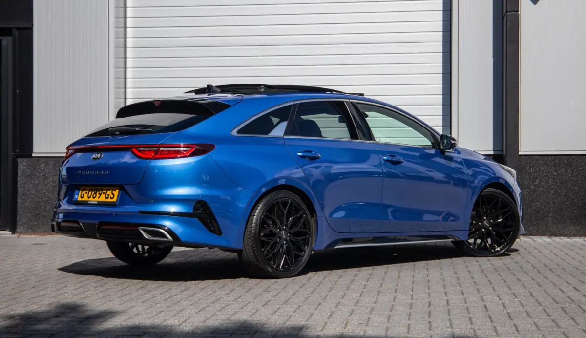 1.4 T-GDI GT-PlusLine / Pano / Carplay / Winterset