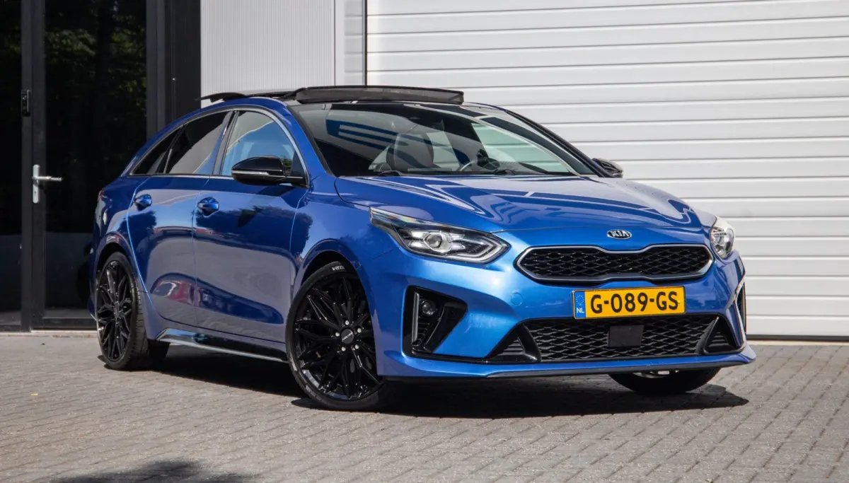 1.4 T-GDI GT-PlusLine / Pano / Carplay / Winterset