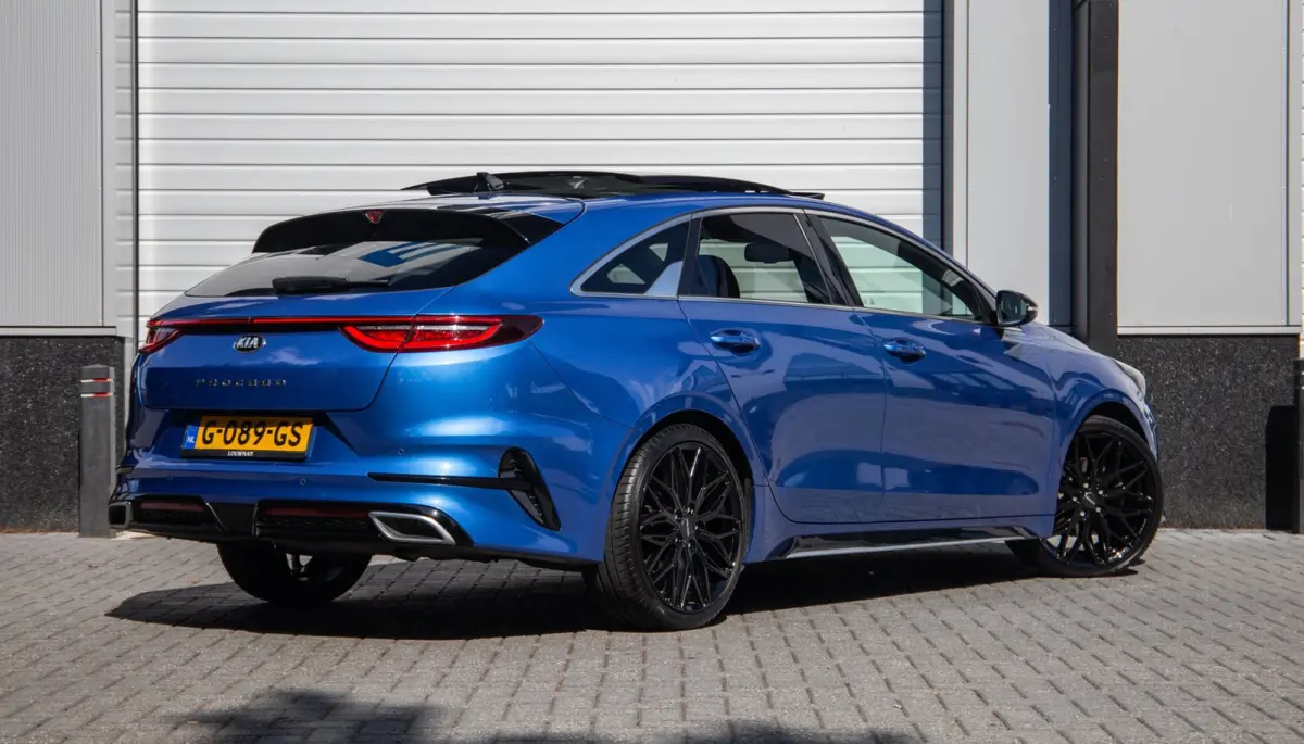 1.4 T-GDI GT-PlusLine / Pano / Carplay / Winterset