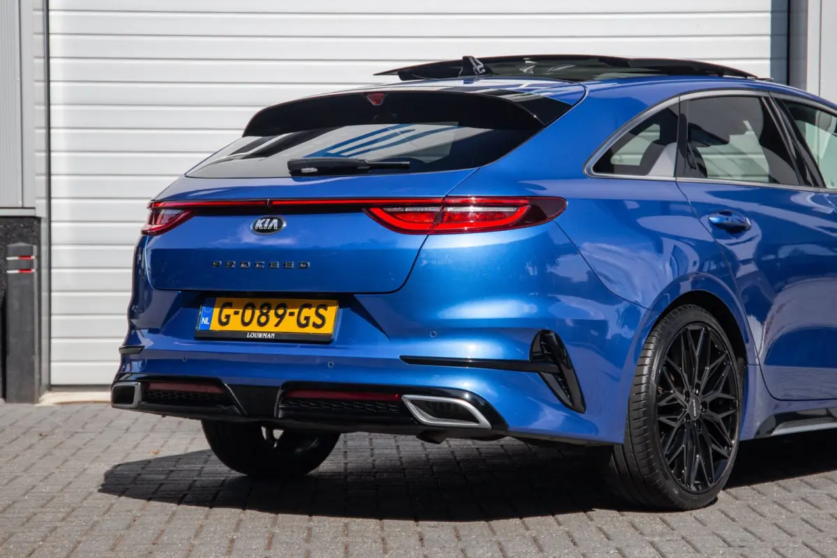 1.4 T-GDI GT-PlusLine / Pano / Carplay / Winterset