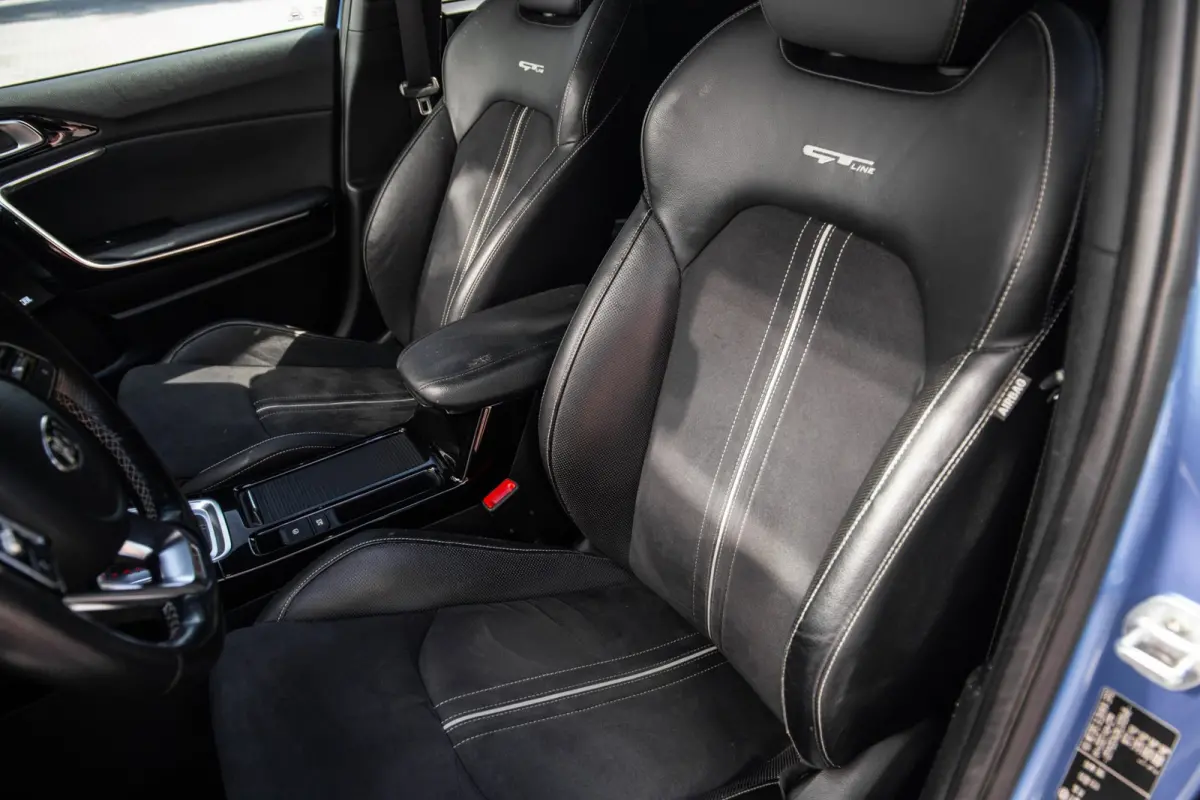 1.4 T-GDI GT-PlusLine / Pano / Carplay / Winterset