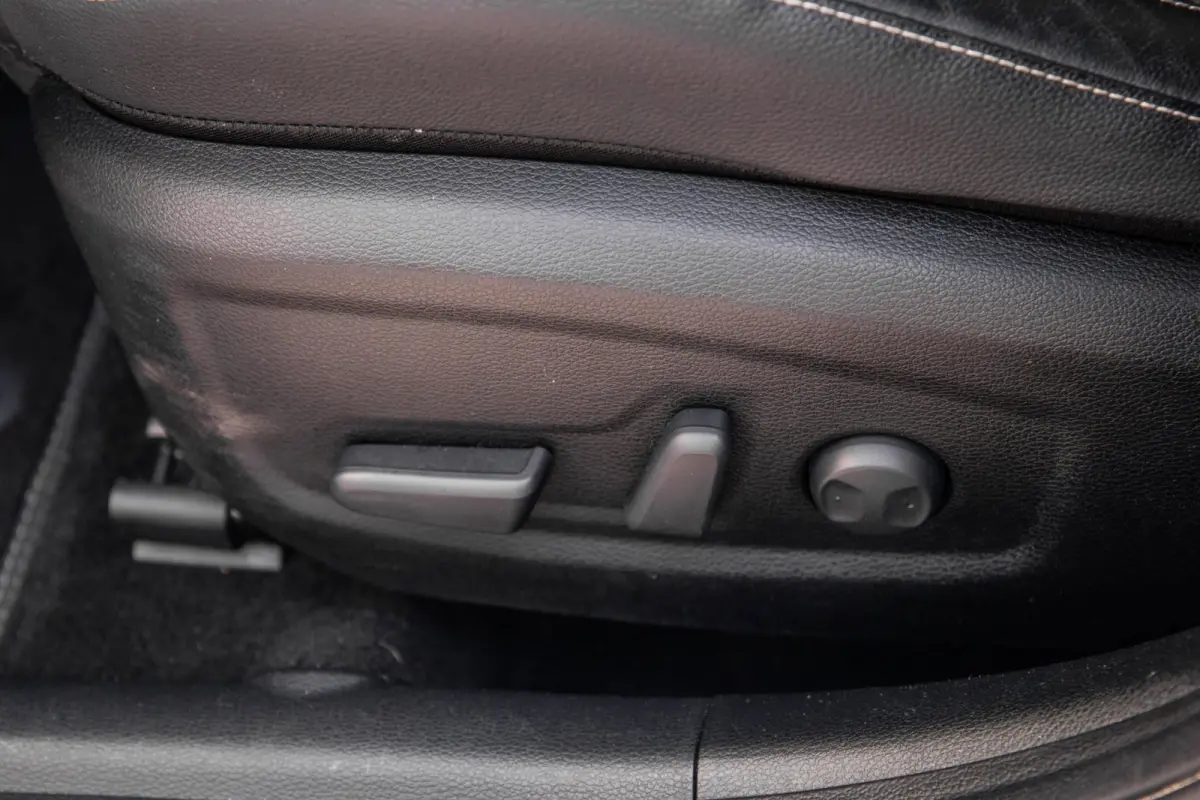 1.4 T-GDI GT-PlusLine / Pano / Carplay / Winterset