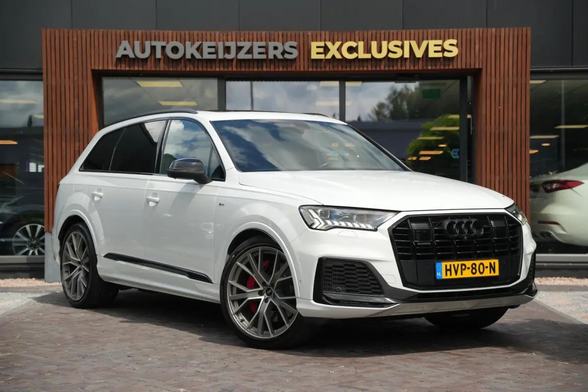 60 TFSI e quattro Pro Line S Competition Panoramadak Luxe Leder Trekhaak Luchtvering 456 PK!