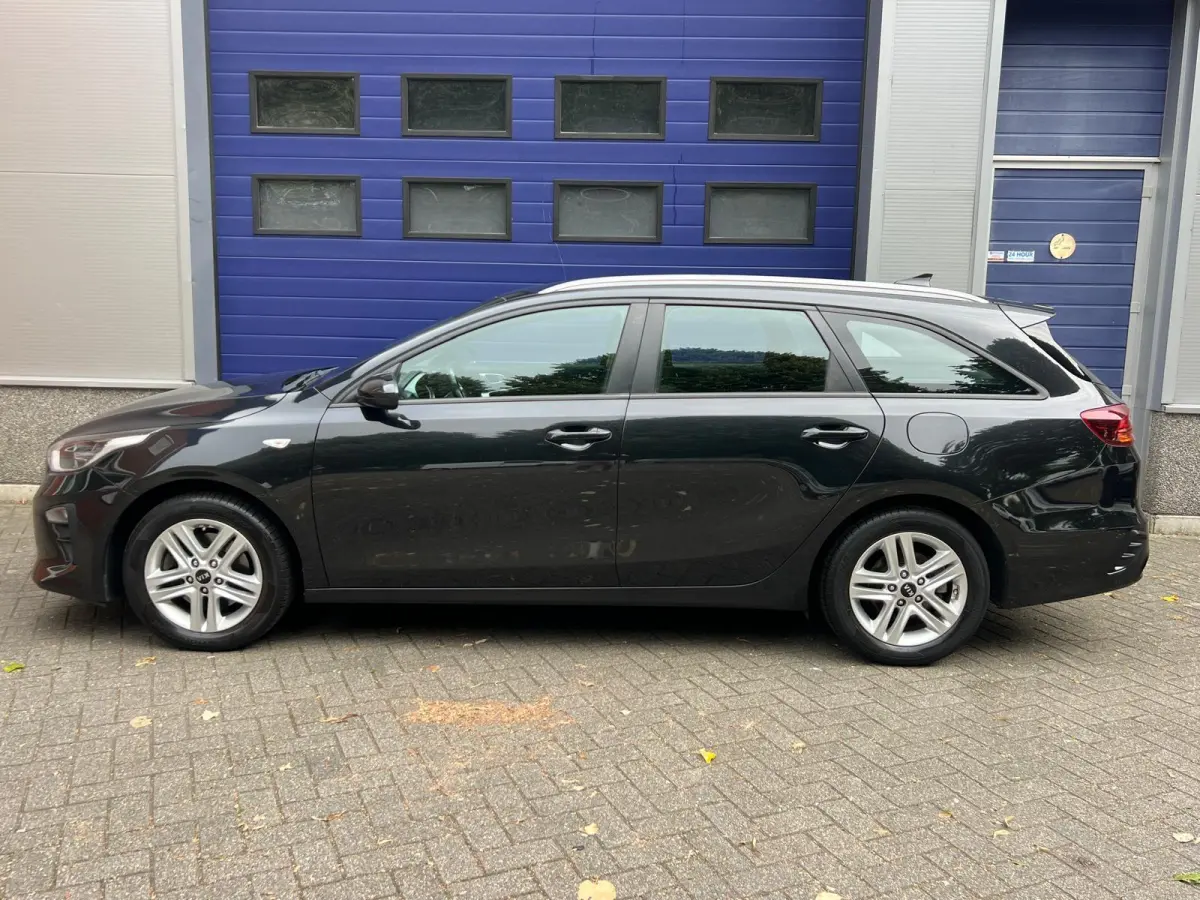 1.4 l Cruise l Navi l Stuurverwarming l