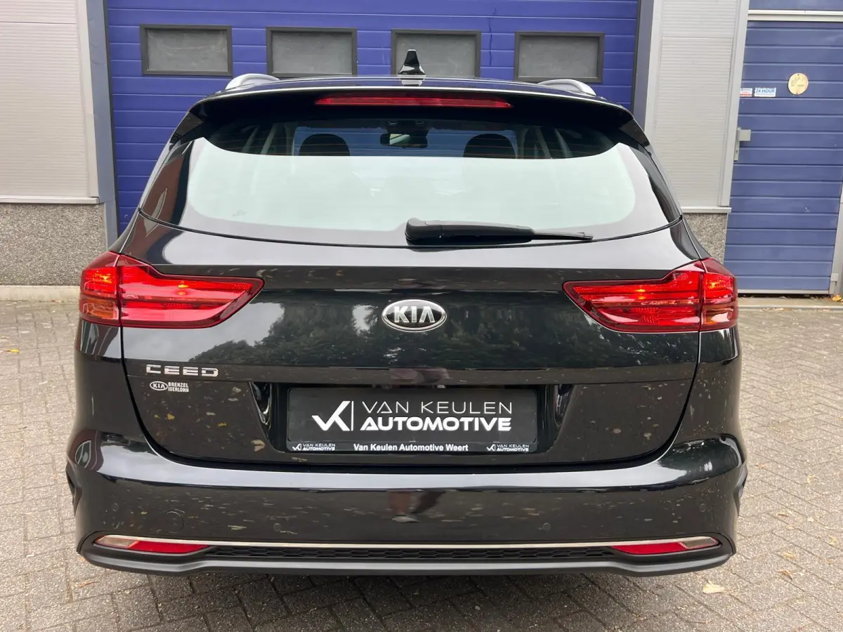 1.4 l Cruise l Navi l Stuurverwarming l