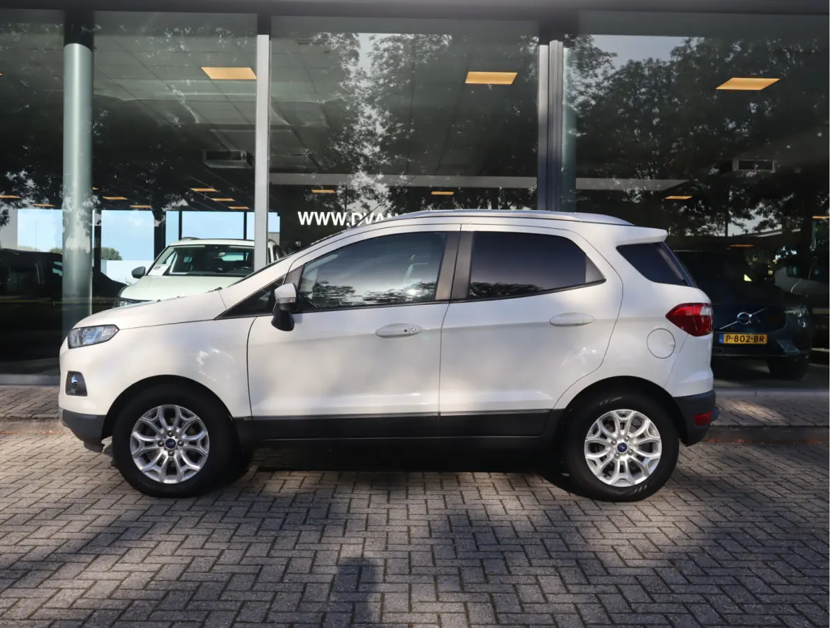 1.0 EcoBoost Titanium Navi / Stoelverw / Keyless / Pdc / Volledig jaar Apk / Volledig onderhouden