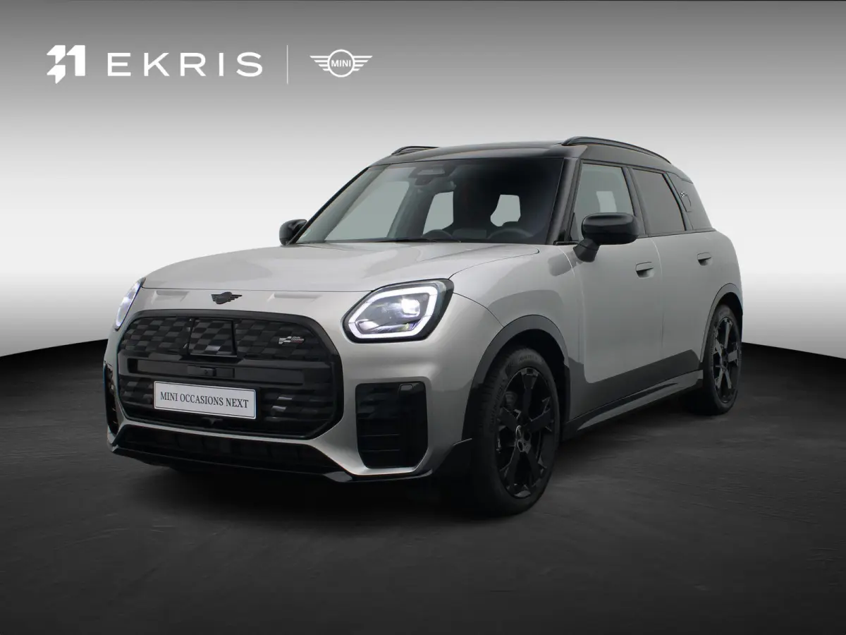 E JCW Pakket + Pakket XL + Glazen panoramadak + Trekhaak + Driving Assistant Professional + Parking Assistant Plus +  Harman Kardon + Comfort Access + 19''