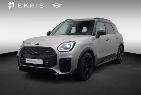 E JCW Pakket + Pakket XL + Glazen panoramadak + Trekhaak + Driving Assistant Professional + Parking Assistant Plus +  Harman Kardon + Comfort Access + 19''