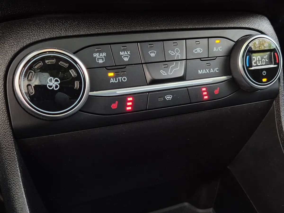 1.0 B&O schuifdak AUTOMAAT LED CAMERA!