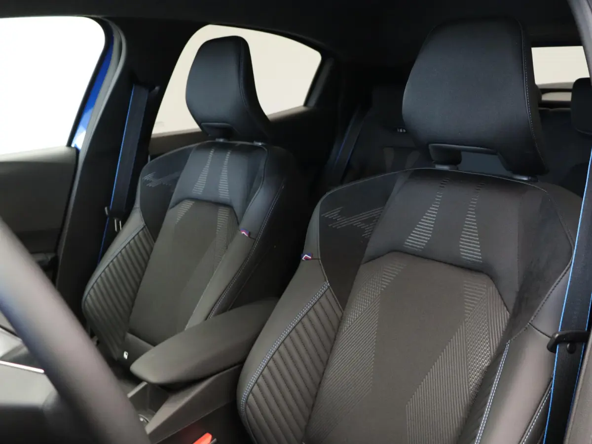 Hybrid 160pk esprit Alpine | Vijf jaar garantie | Harman Kardon | 360 graden camera | Stuurwielverwarming |
