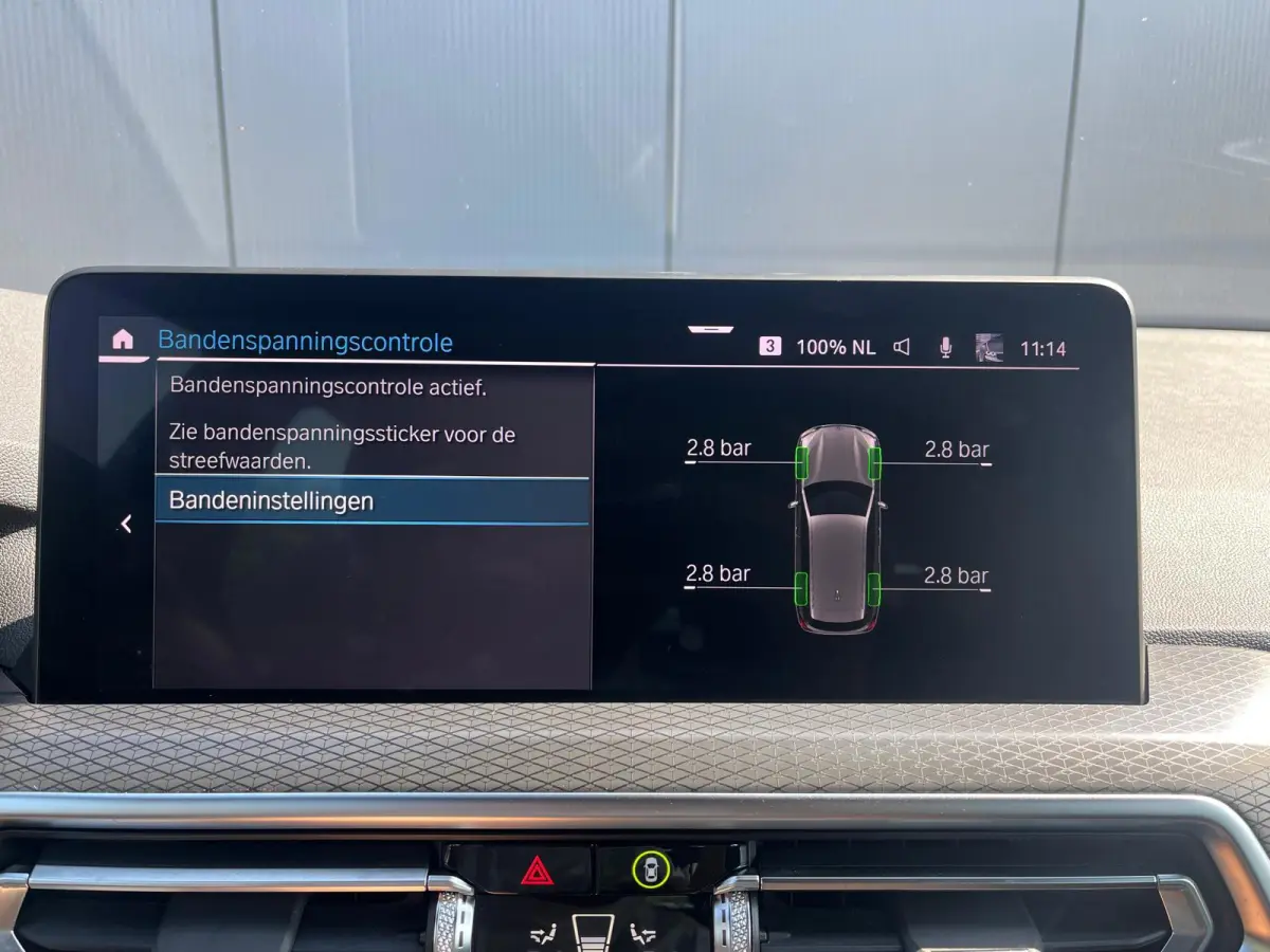 XDrive30e M-Sport | Alarm | Camera | Comfort Access | Lederen Bekleding | Memory | Panoramadak | Stoelverwarming |