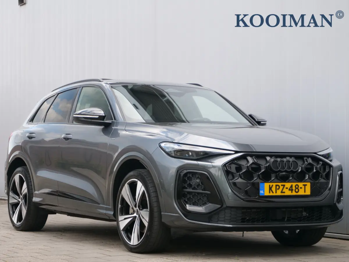 2.0 TFSI e-hybrid quattro S edition 299 Pk Automaat / NIEUW MODEL Navi / DAB / Camera's / Apple Carplay / Pano-dak