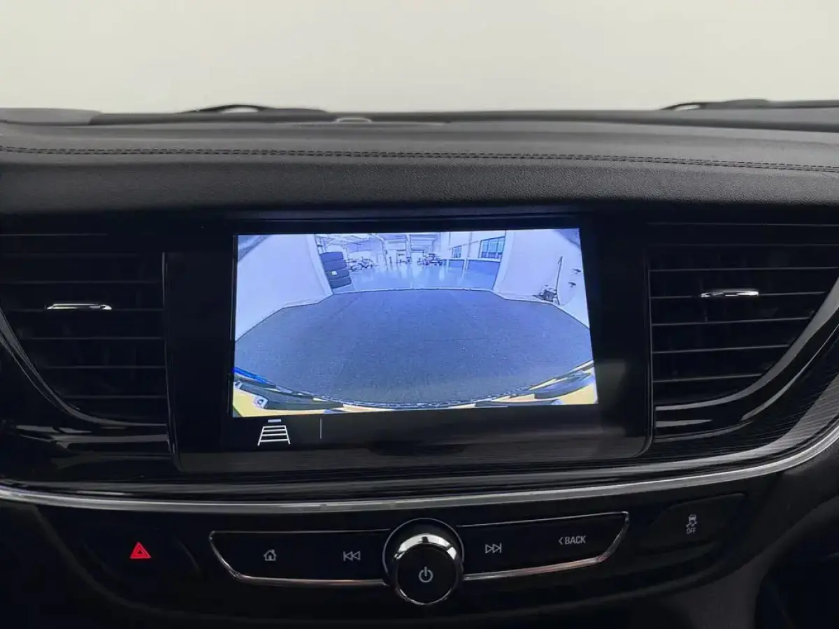 1.5 Turbo Exclusive - Automaat - Leder - Schuifdak - Navi - Org.NL