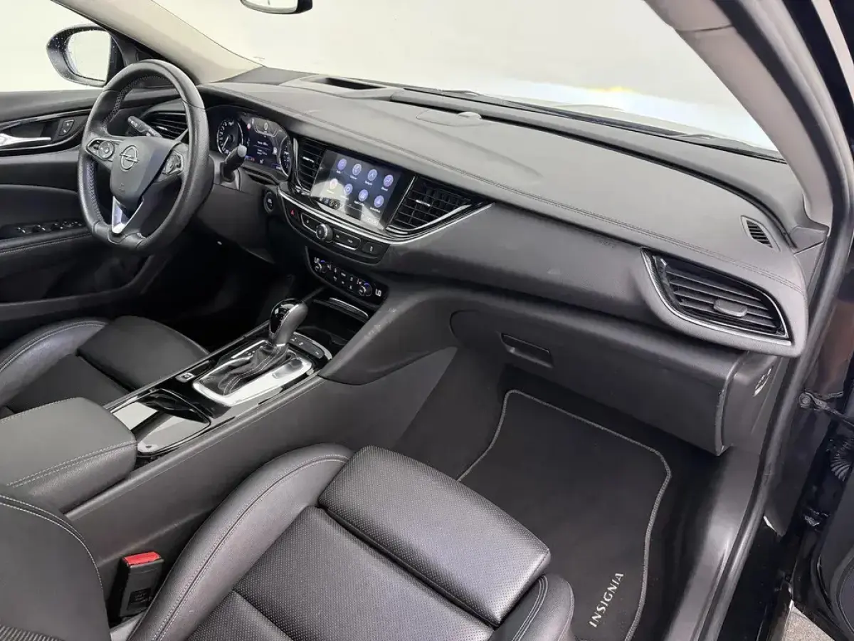 1.5 Turbo Exclusive - Automaat - Leder - Schuifdak - Navi - Org.NL