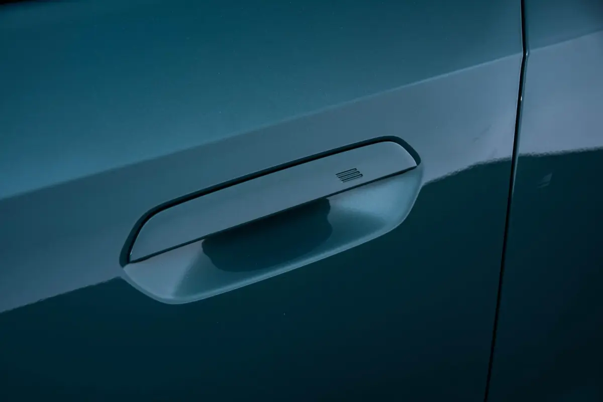 eDrive20 67 kWh M Sport Edition Driving Assistant Plus - Head up - Elektrisch verwarmde voorstoelen - Sportstoelen - Comfort Access - Getinte Ruiten - Grootlichtassistent -