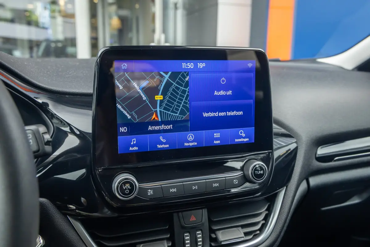 1.0 EcoBoost Connected | Apple Carplay/Android Auto | Parkeersensoren | Airco | Airco | Apple Carplay/Android Auto|telefoonintegratie premium | Cruise control