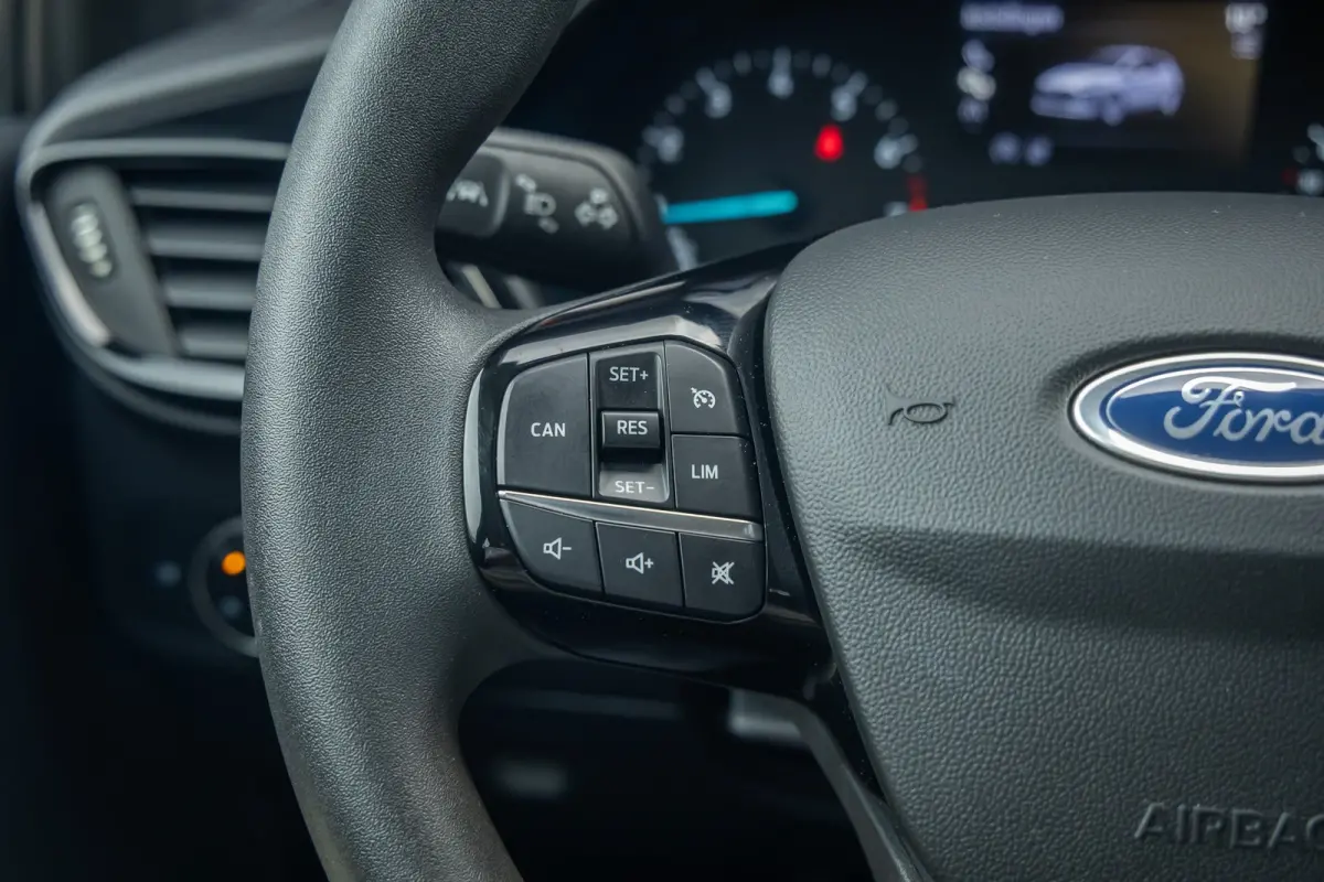 1.0 EcoBoost Connected | Apple Carplay/Android Auto | Parkeersensoren | Airco | Airco | Apple Carplay/Android Auto|telefoonintegratie premium | Cruise control