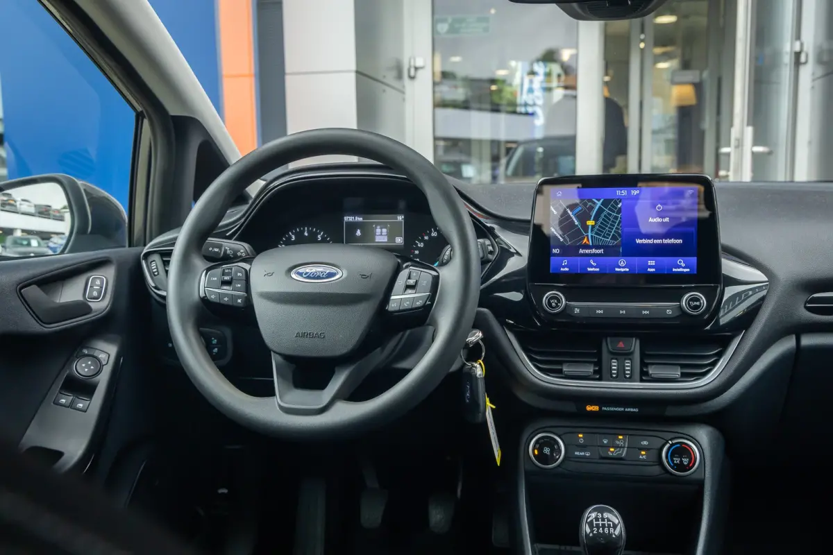 1.0 EcoBoost Connected | Apple Carplay/Android Auto | Parkeersensoren | Airco | Airco | Apple Carplay/Android Auto|telefoonintegratie premium | Cruise control