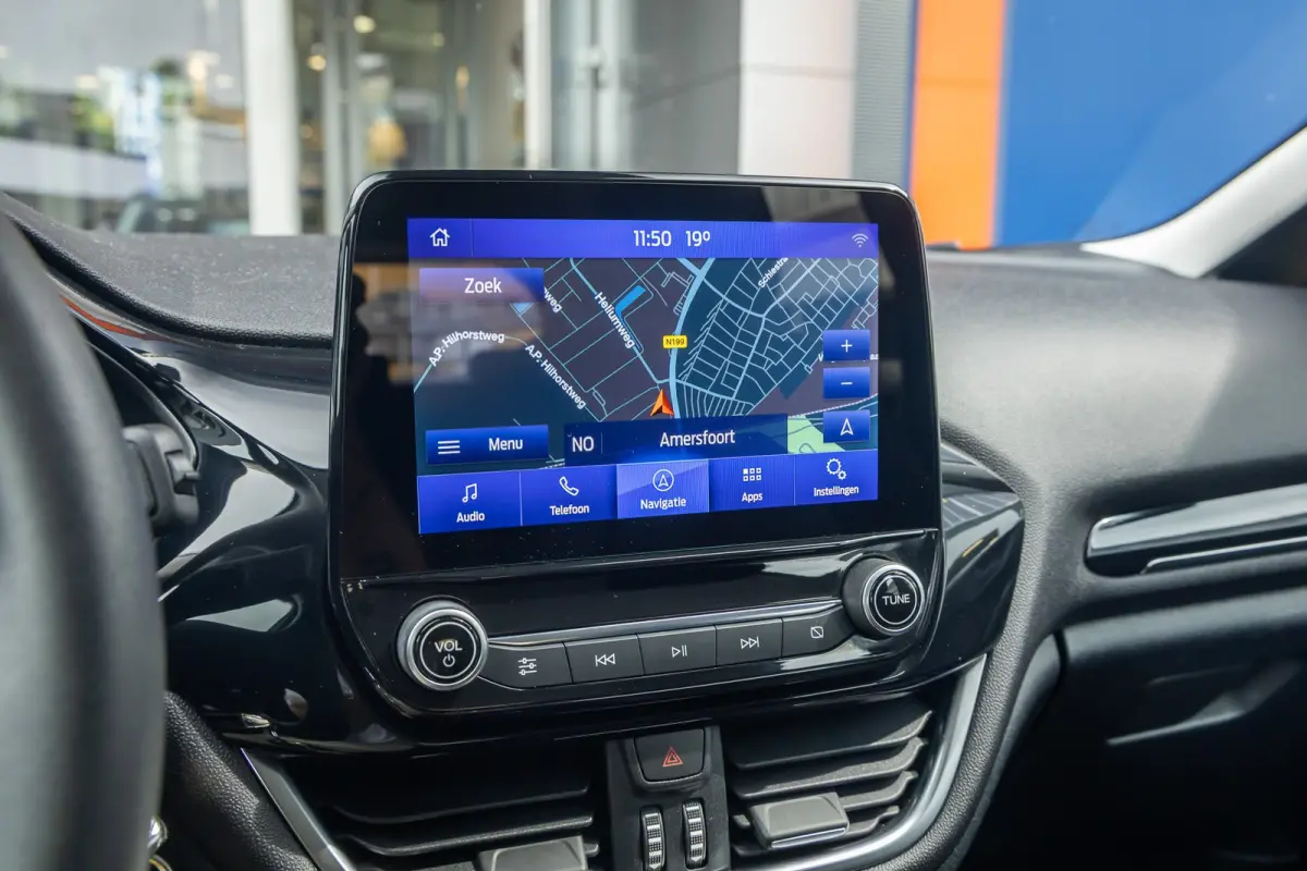 1.0 EcoBoost Connected | Apple Carplay/Android Auto | Parkeersensoren | Airco | Airco | Apple Carplay/Android Auto|telefoonintegratie premium | Cruise control