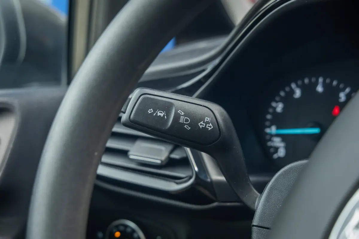 1.0 EcoBoost Connected | Apple Carplay/Android Auto | Parkeersensoren | Airco | Airco | Apple Carplay/Android Auto|telefoonintegratie premium | Cruise control