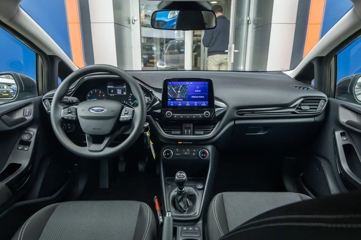 1.0 EcoBoost Connected | Apple Carplay/Android Auto | Parkeersensoren | Airco | Airco | Apple Carplay/Android Auto|telefoonintegratie premium | Cruise control