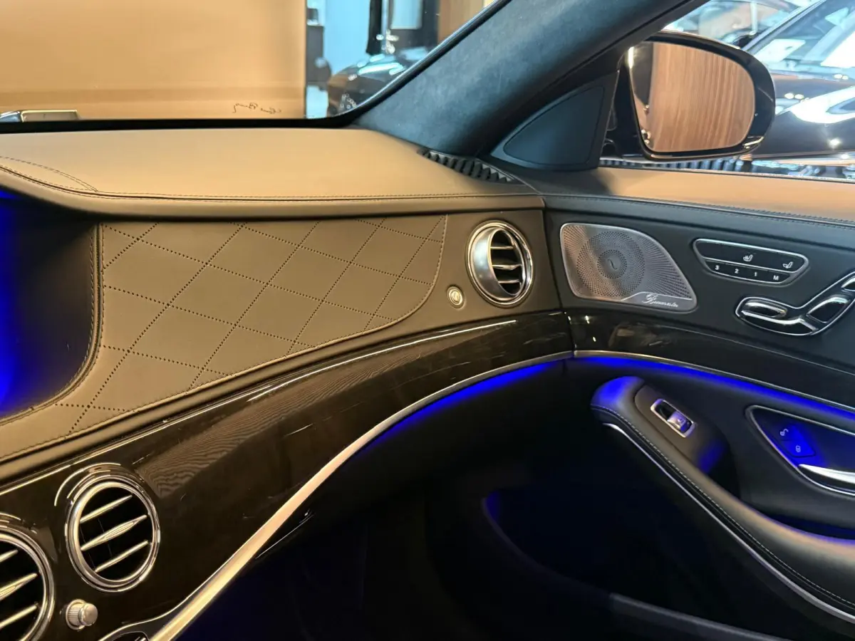 500 4Matic Prestige Plus|Pano|22"|Chaffeurs Pakket