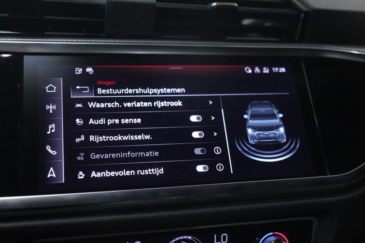 45 TFSI e S Edition 3X S-Line /PANO/CARPLAY/KEYLES/STOELV/BOMVOL