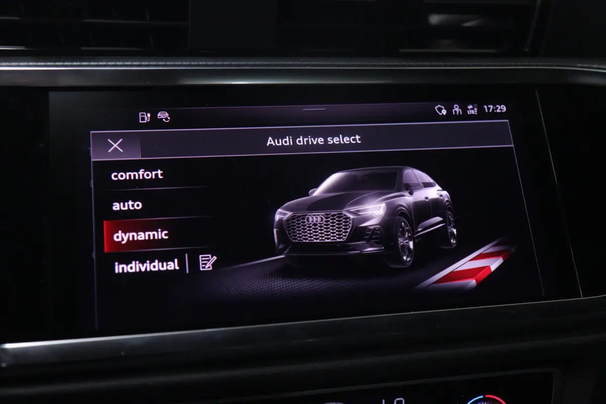 45 TFSI e S Edition 3X S-Line /PANO/CARPLAY/KEYLES/STOELV/BOMVOL