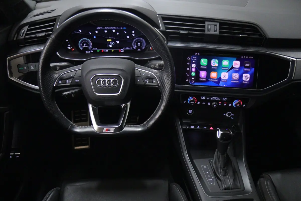 45 TFSI e S Edition 3X S-Line /PANO/CARPLAY/KEYLES/STOELV/BOMVOL