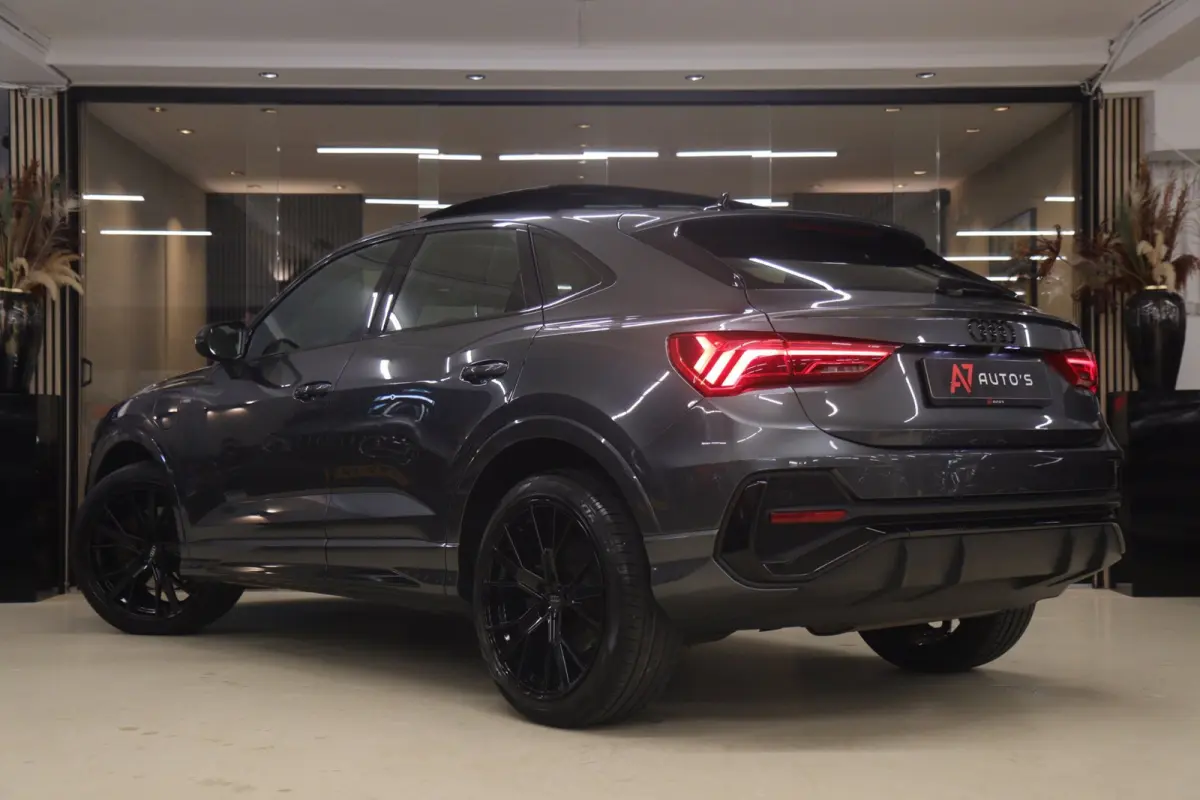 45 TFSI e S Edition 3X S-Line /PANO/CARPLAY/KEYLES/STOELV/BOMVOL