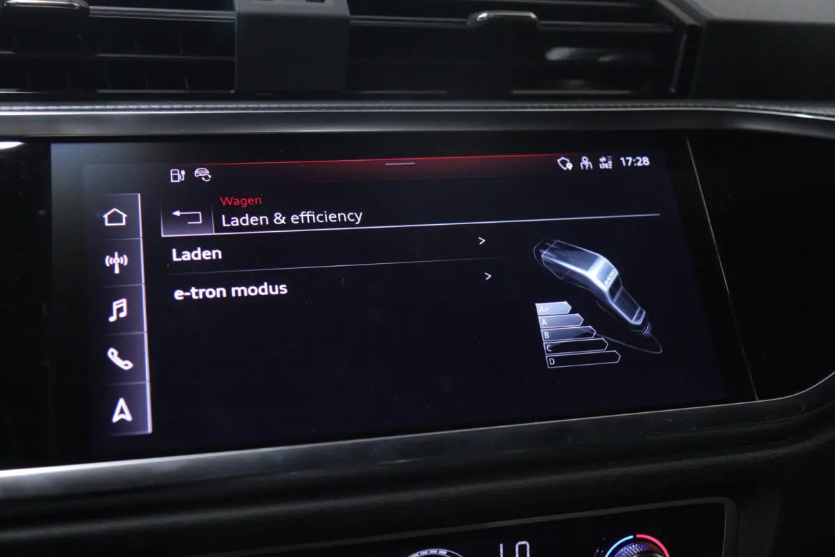 45 TFSI e S Edition 3X S-Line /PANO/CARPLAY/KEYLES/STOELV/BOMVOL