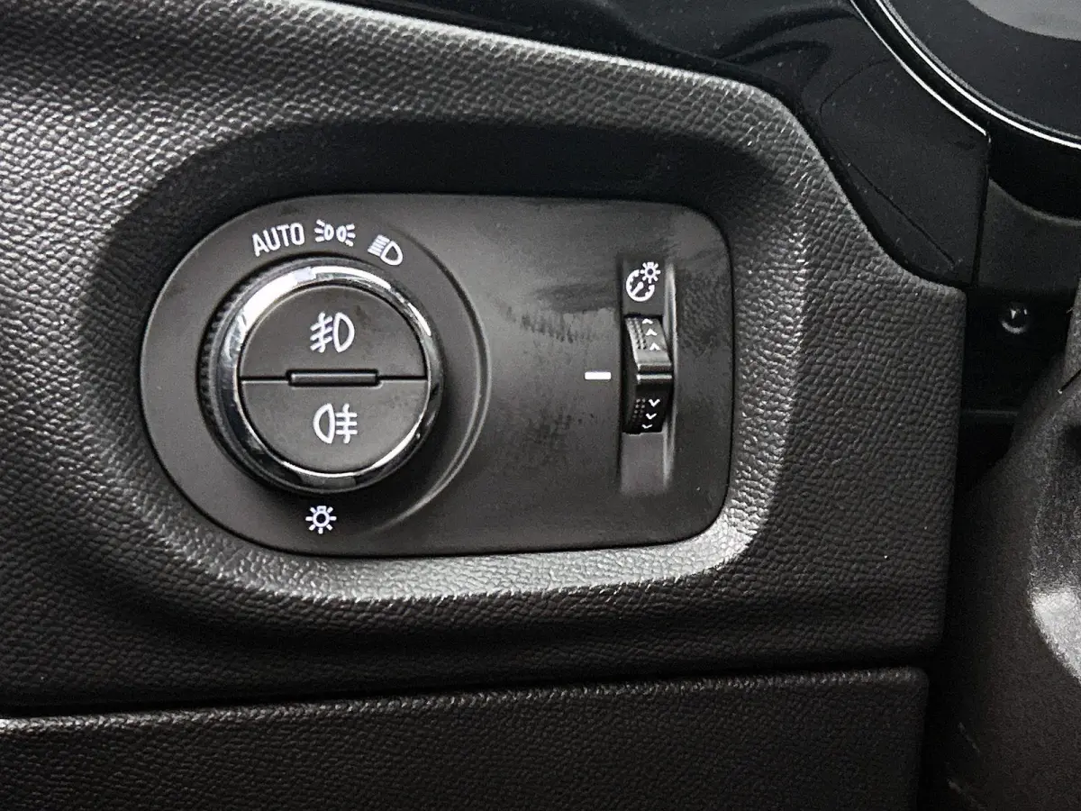 1.2 Turbo Hybrid GS