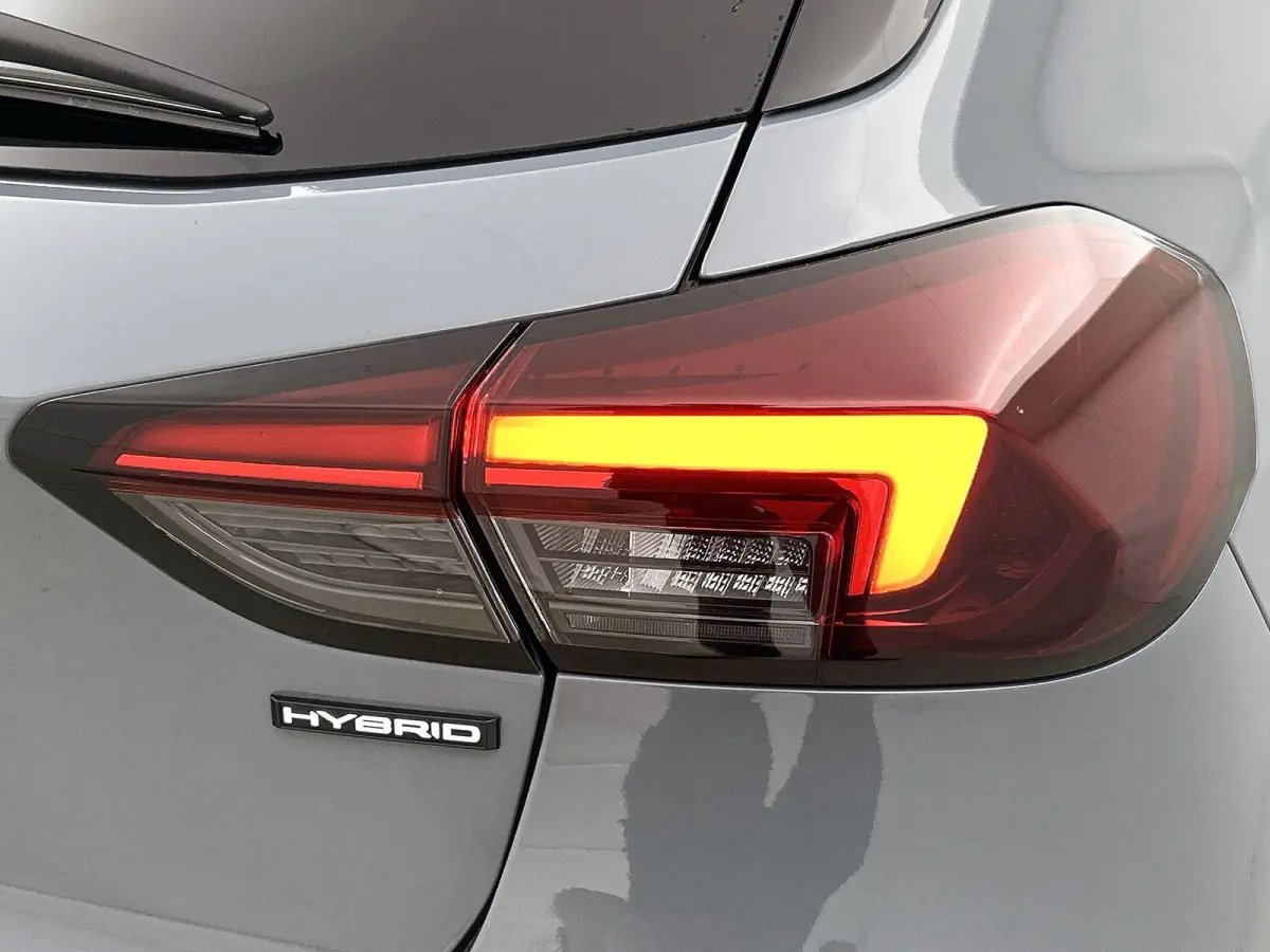 1.2 Turbo Hybrid GS