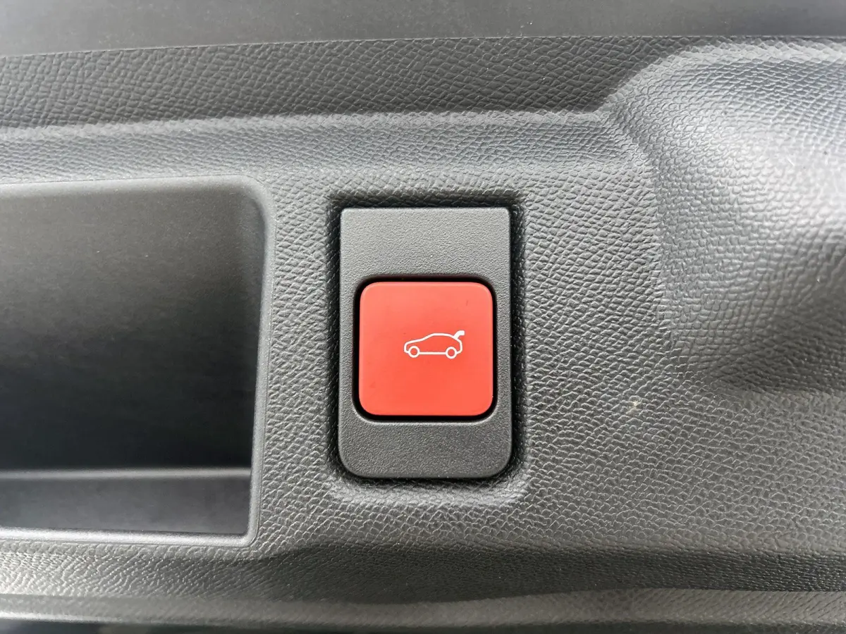 1.2 Turbo Hybrid Business Edition DEMO SALE | beschikbaar vanaf 15-10-2026