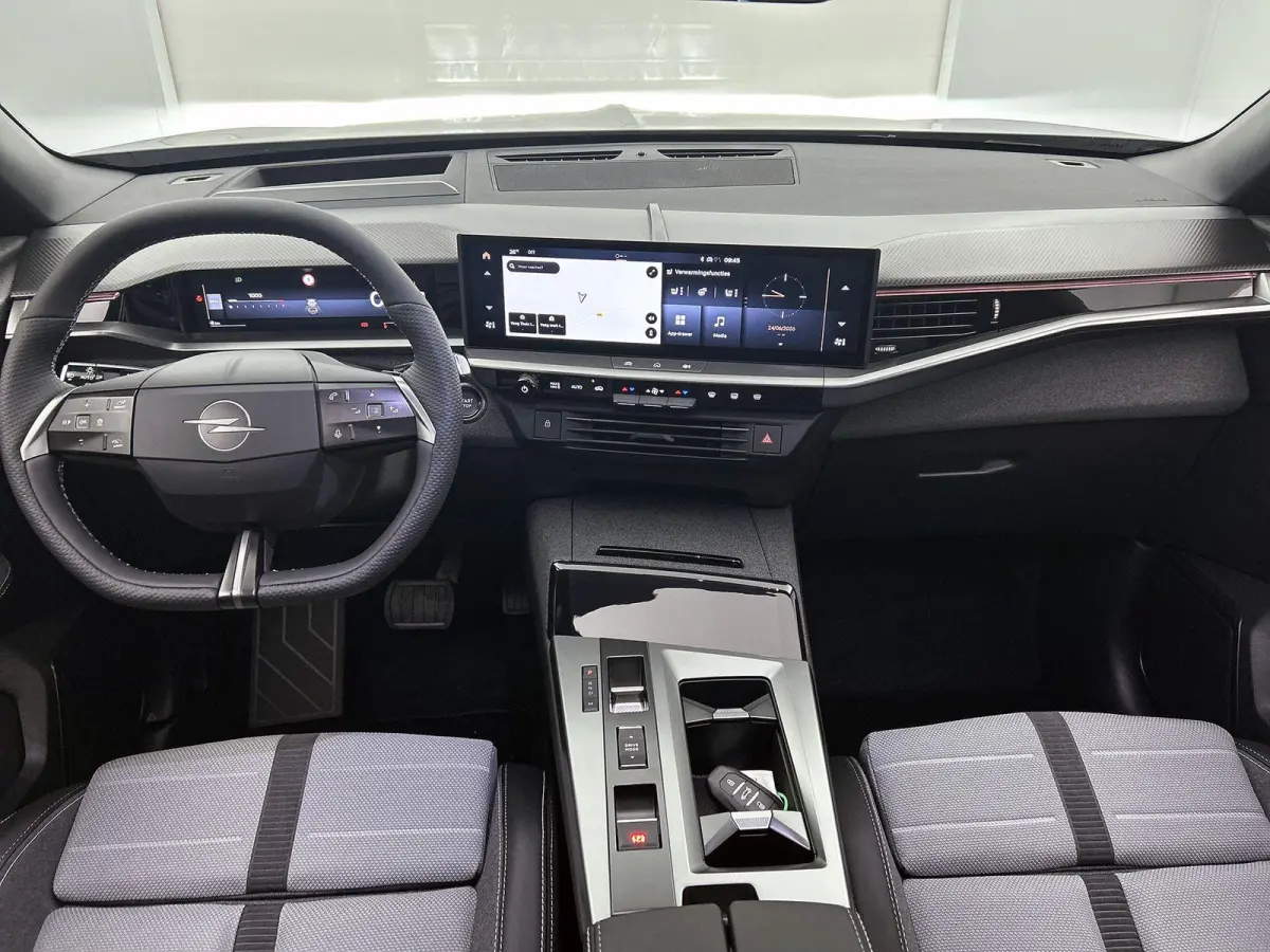 1.2 Turbo Hybrid Business Edition DEMO SALE | beschikbaar vanaf 15-10-2026