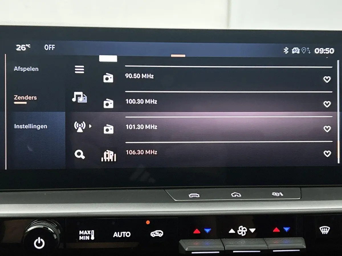 1.2 Turbo Hybrid Business Edition DEMO SALE | beschikbaar vanaf 15-10-2026