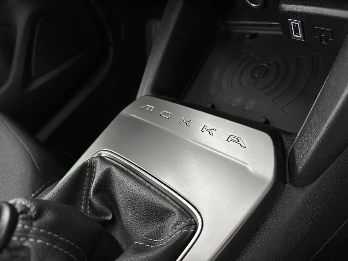 1.2 Turbo Edition | Adaptive Cruise Control | Stuur&Stoel Verwarming | Navigatie | Apple Carplay&Android Auto |