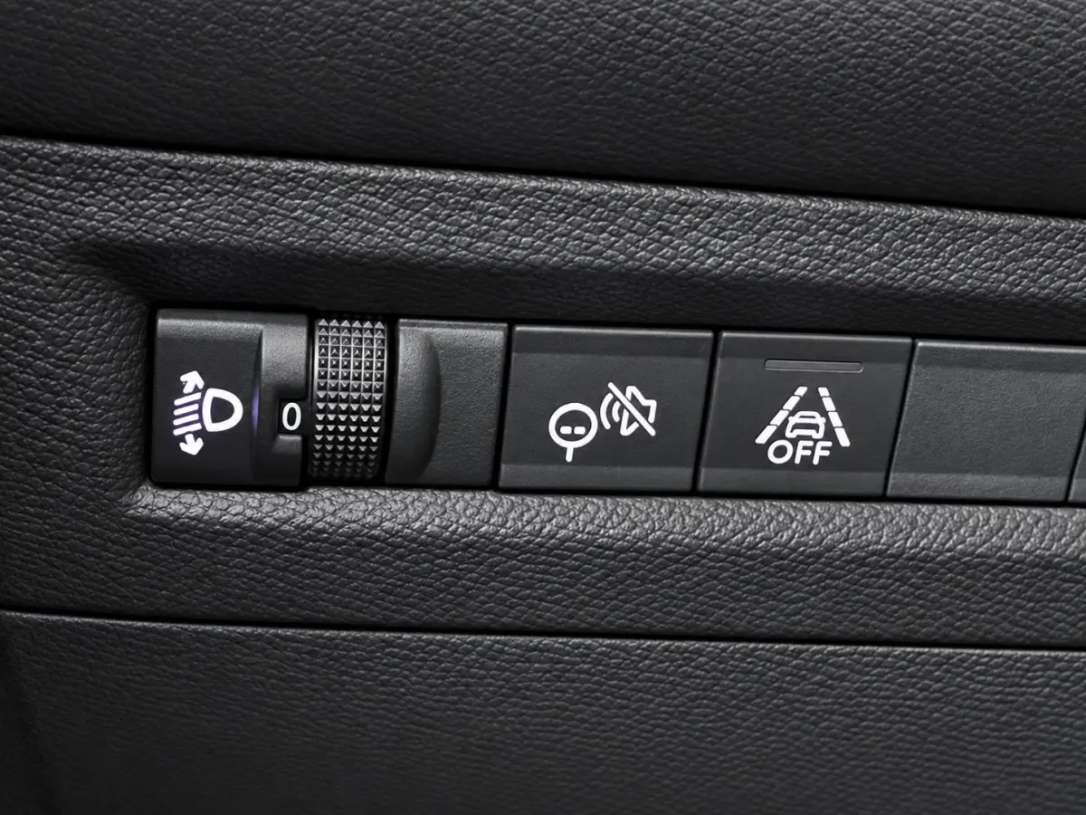 GS 44 kWh Navigatie Apple CarPlay Android Auto Camera Parkeerhulp Cruise Control Dodehoekdetectie Full Led Climate Control Lichtmetalen velgen