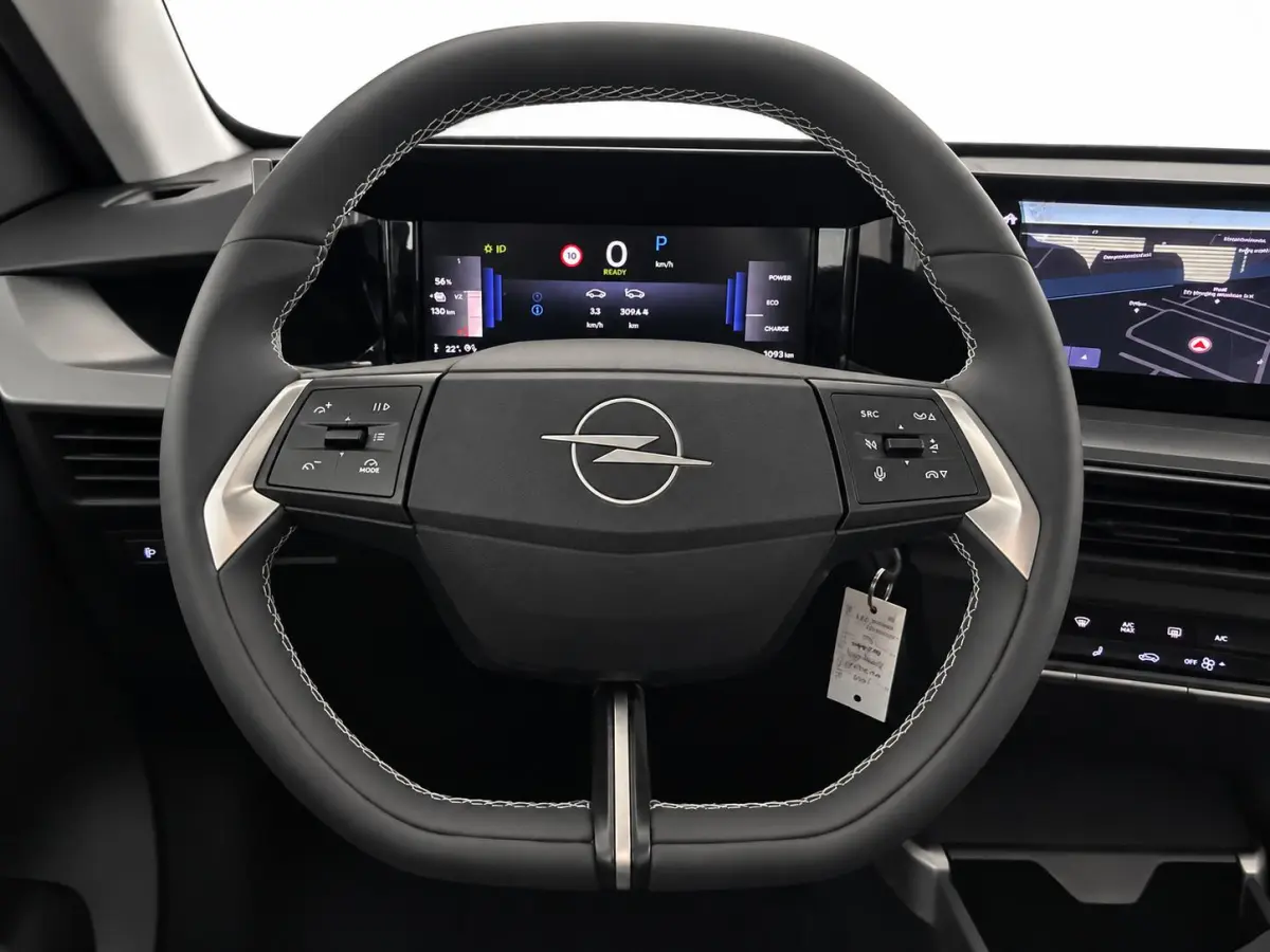 GS 44 kWh Navigatie Apple CarPlay Android Auto Camera Parkeerhulp Cruise Control Dodehoekdetectie Full Led Climate Control Lichtmetalen velgen