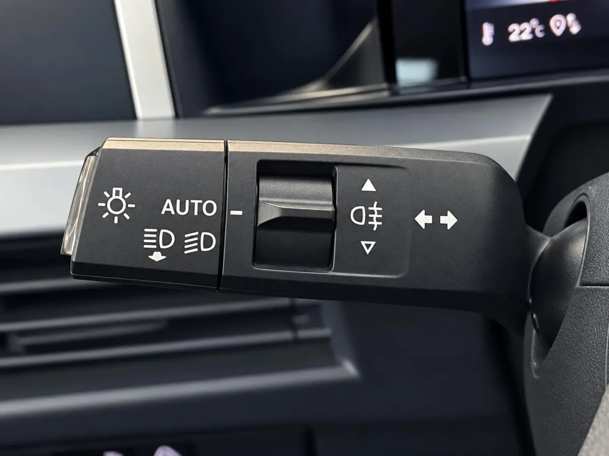GS 44 kWh Navigatie Apple CarPlay Android Auto Camera Parkeerhulp Cruise Control Dodehoekdetectie Full Led Climate Control Lichtmetalen velgen