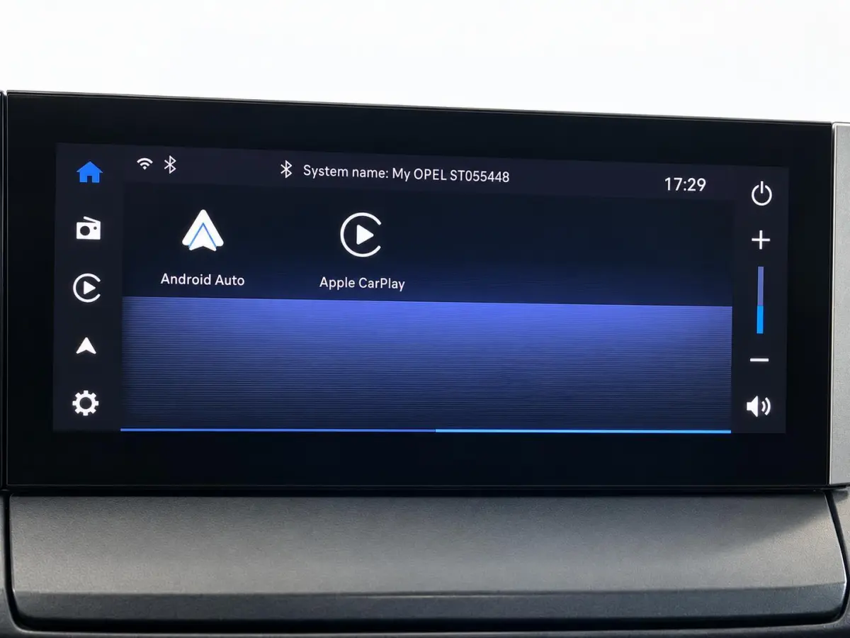 GS 44 kWh Navigatie Apple CarPlay Android Auto Camera Parkeerhulp Cruise Control Dodehoekdetectie Full Led Climate Control Lichtmetalen velgen