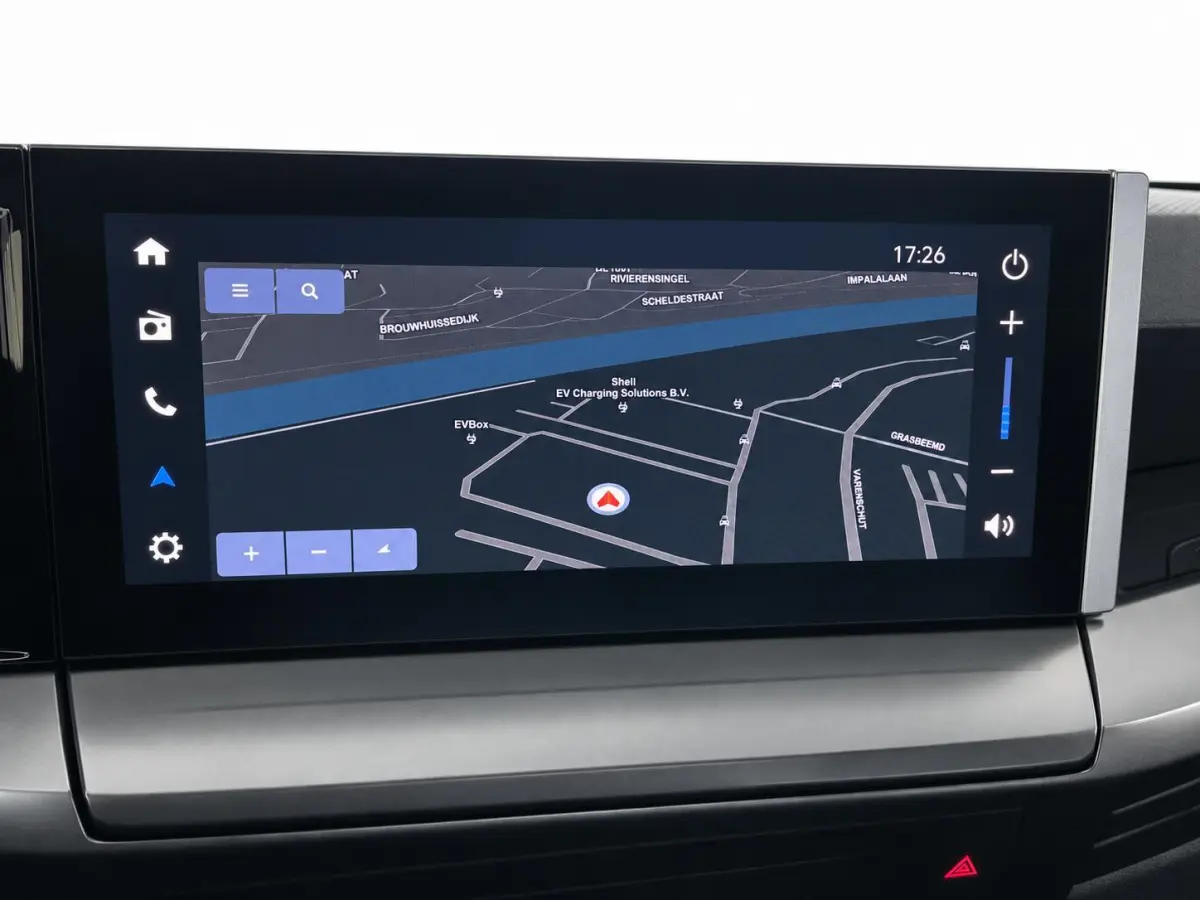 GS 44 kWh Navigatie Apple CarPlay Android Auto Camera Parkeerhulp Cruise Control Dodehoekdetectie Full Led Climate Control Lichtmetalen velgen