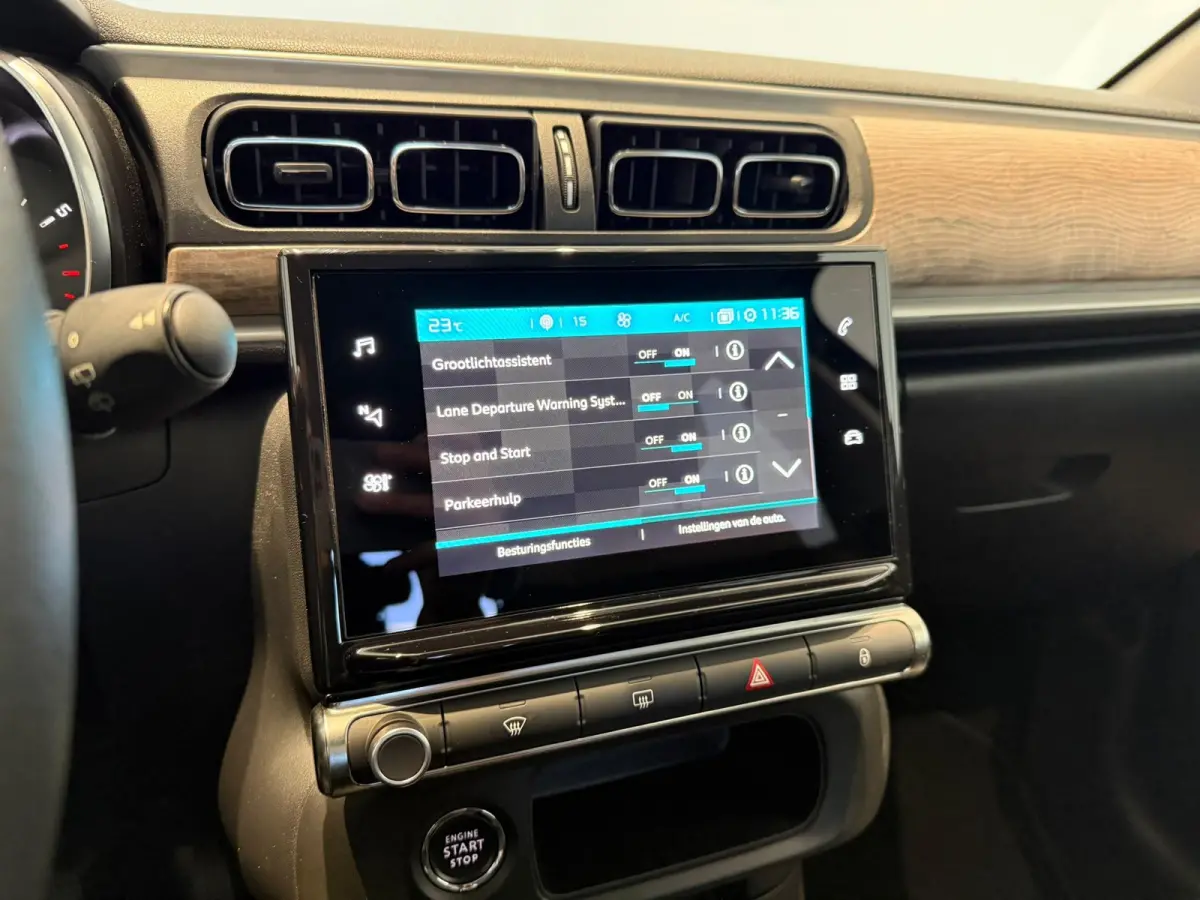 1.2 Shine | APPLE CARPLAY & ANDROID AUTO | NAVIGATIE | DAB |