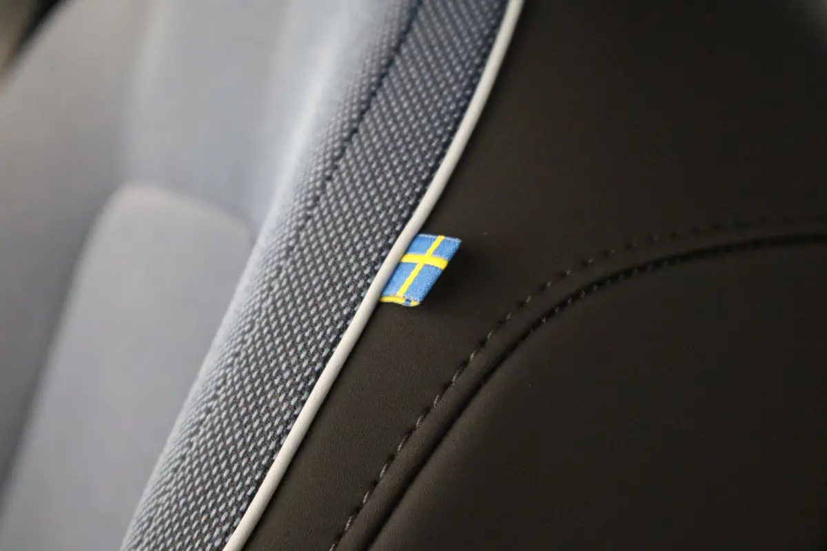 P3 Plus Europa 51 kWh Getint Glas | Elektr klep | BLIS | Elektr Stoelen | Stoelverw