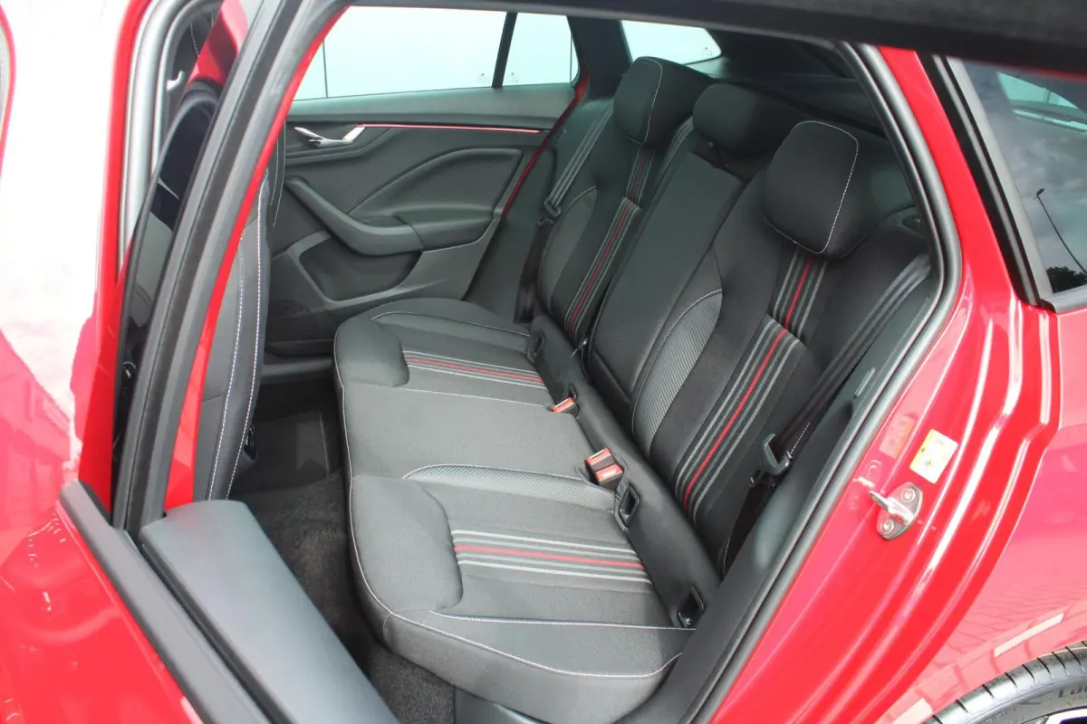 1.0 TSI 115pk DSG Monte Carlo | Velgen 18'' | Trekhaak Uitklapbaar