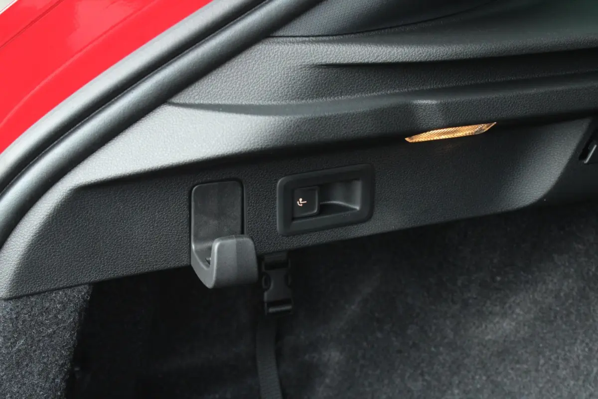 1.0 TSI 115pk DSG Monte Carlo | Velgen 18'' | Trekhaak Uitklapbaar