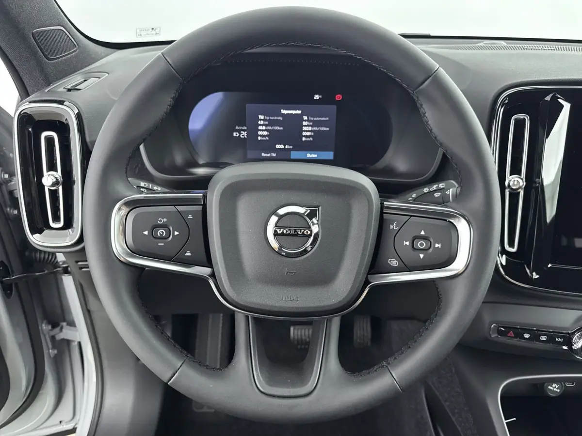 Extended Range Plus Black Edition | 20 inch LM | Harman/Kardon | PDC V+A en Camera | Elektrische stoelbediening met geheugen | Stoel + Stuur verwarming | Warmtepomp |